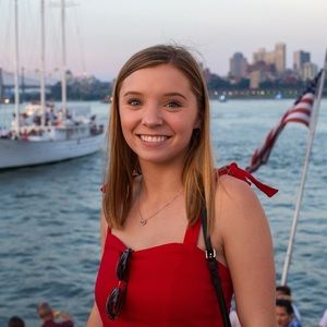 Meet your Posher, Abby